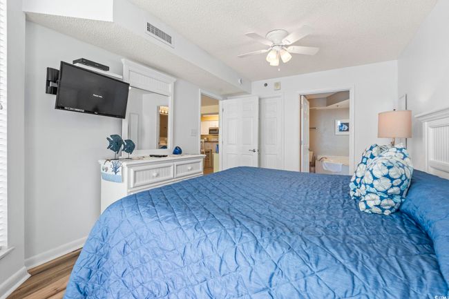 UNIT-7C - 5310 N Ocean Blvd, Condo with 3 bedrooms, 3 bathrooms and null parking in North Myrtle Beach SC | Image 4