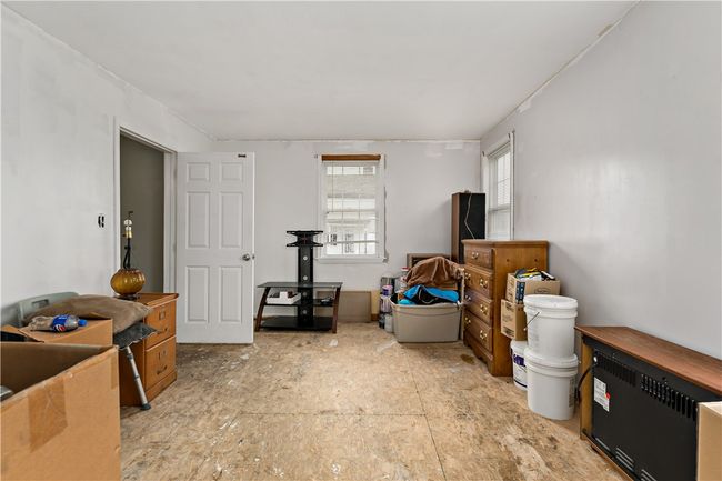 152 Pine St, House other with 4 bedrooms, 2 bathrooms and null parking in Jefferson PA | Image 4