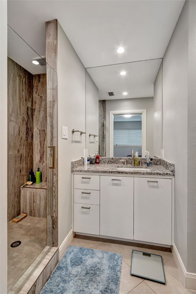 6522 Willow Ln, House other with 5 bedrooms, 5 bathrooms and null parking in Dallas TX | Image 28