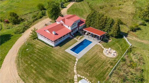 281 N Snipe Hollow Rd, ELIZABETH, IL, 61028-9476 | Card Image