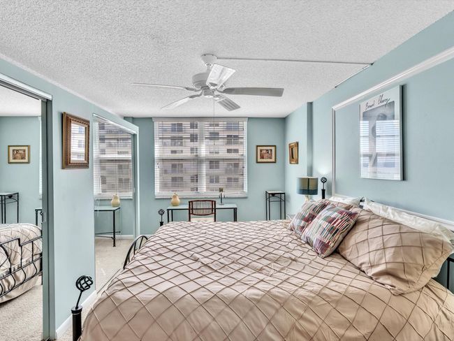 APT-605 - 4505 S Ocean Blvd, Condo with 2 bedrooms, 2 bathrooms and null parking in Highland Beach FL | Image 53