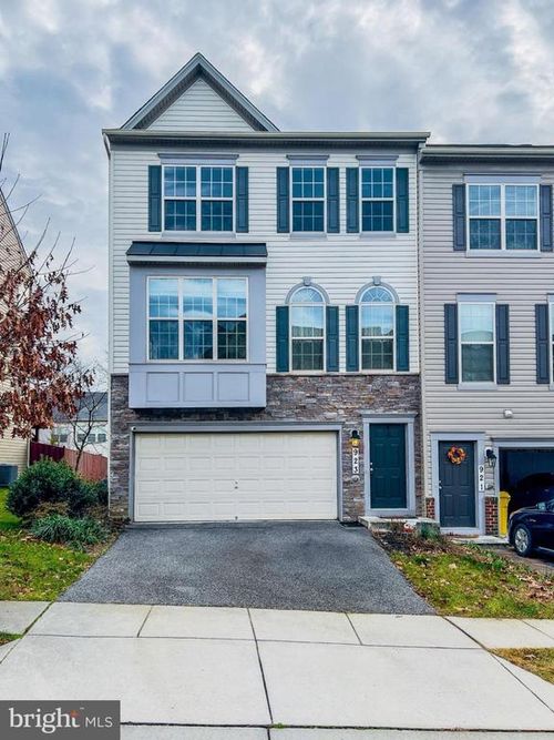 923 Whitstable Blvd, Arnold, MD, 21012-1994 | Card Image