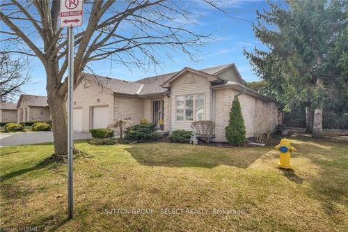 49-99 Edgevalley Rd, London, ON, N5Y5N1 | Card Image