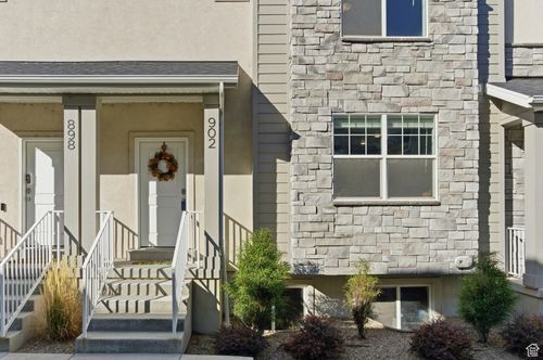 902 N 1120 E, Spanish Fork, UT, 84660-1389 | Card Image