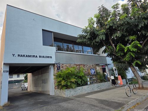 1726 S King St, Honolulu, HI, 96826-2070 | Card Image