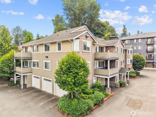 unit-304-13511 97th Ave E, Puyallup, WA, 98373-5578 | Card Image