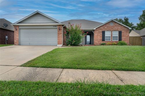11520 E 117th St N, Collinsville, OK, 74021-1014 | Card Image