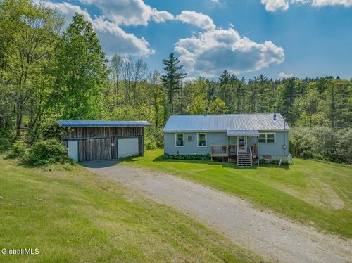 401 Rabbit College Rd, Petersburgh, NY, 12138-2606 | Card Image