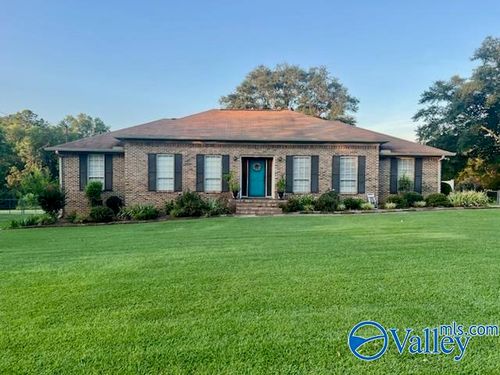 403 Mountain Lake Cir, Rainbow City, AL, 35906-8807 | Card Image