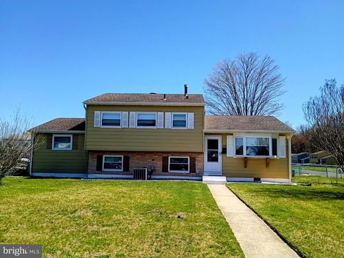 250 College Dr, PEMBERTON, NJ, 08068-1710 | Card Image