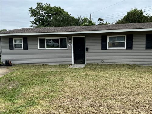 1935 Friedrica St, Terrytown, LA, 70056-4030 | Card Image