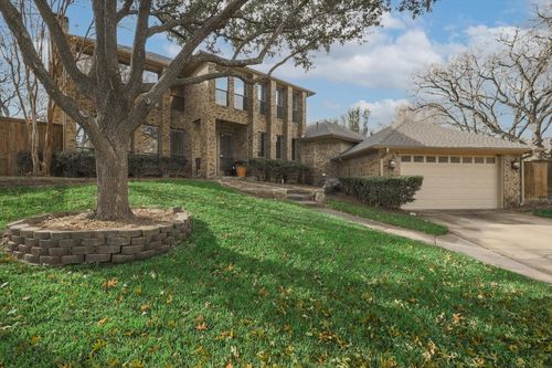 4 Whittier Ct, Highland Village, TX, 75077-7023 | Card Image