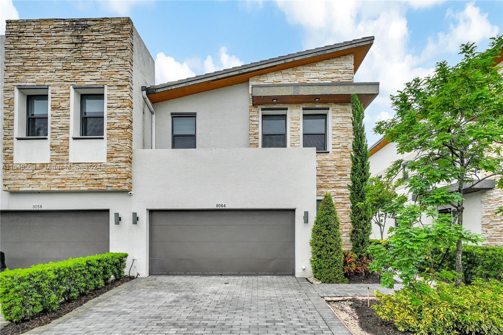 105th Ct, Doral, FL 33178