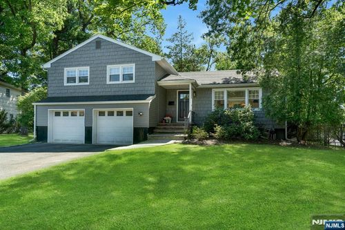 2 Tuers Place, Montclair, NJ, 07043 | Card Image