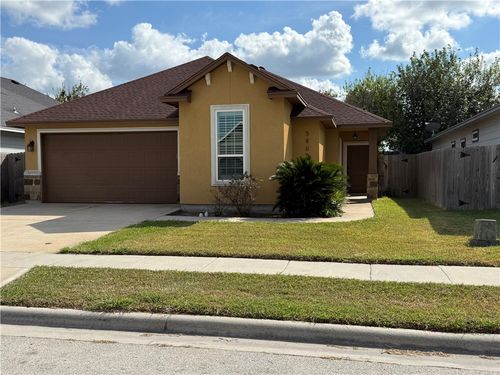 5805 Bella Di Giorno Dr, Corpus Christi, TX, 78414-4445 | Card Image