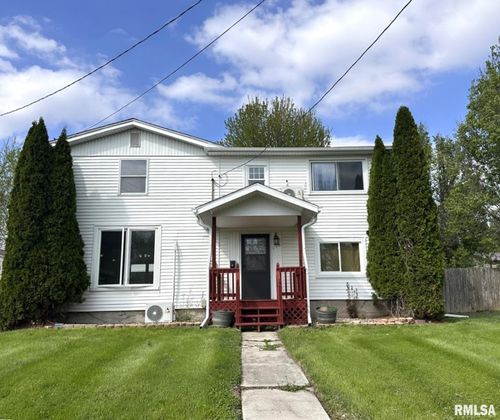 111 Harrison St, East Galesburg, IL, 61430-5006 | Card Image