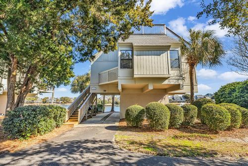 153 Oyster Catcher Pl, Pawleys Island, SC, 29585-5154 | Card Image