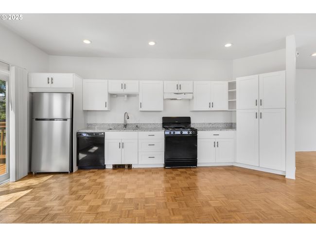 2689 Cupola Dr, House other with 4 bedrooms, 2 bathrooms and null parking in Eugene OR | Image 13
