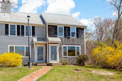 g-573 Carriage Shop Rd, Falmouth, MA, 02536 | Card Image