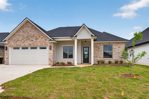 111 Katy Ln, Bossier City, LA, 71111-6718 | Card Image