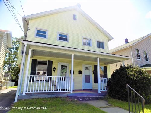 618 Deacon St, Scranton, PA, 18509-1648 | Card Image