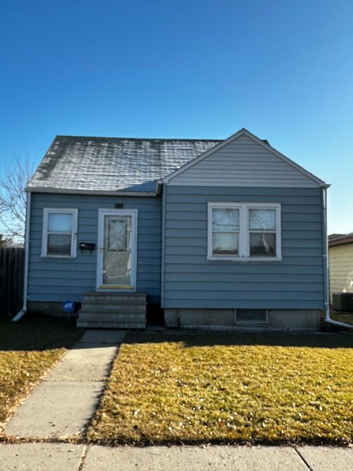 508 N 3rd St, ABERDEEN, SD, 57401-2717 | Card Image