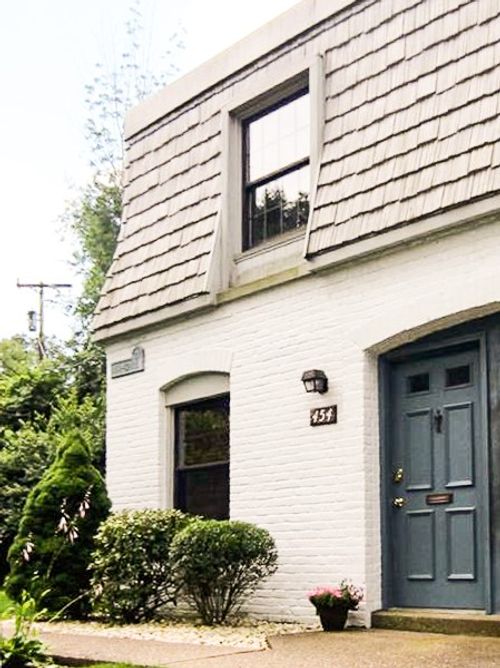 454 Country View Ct, Pittsburgh, PA, 15205-1608 | Card Image