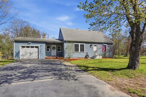 88 Clinton Rd, Sterling, MA, 01564-2310 | Card Image