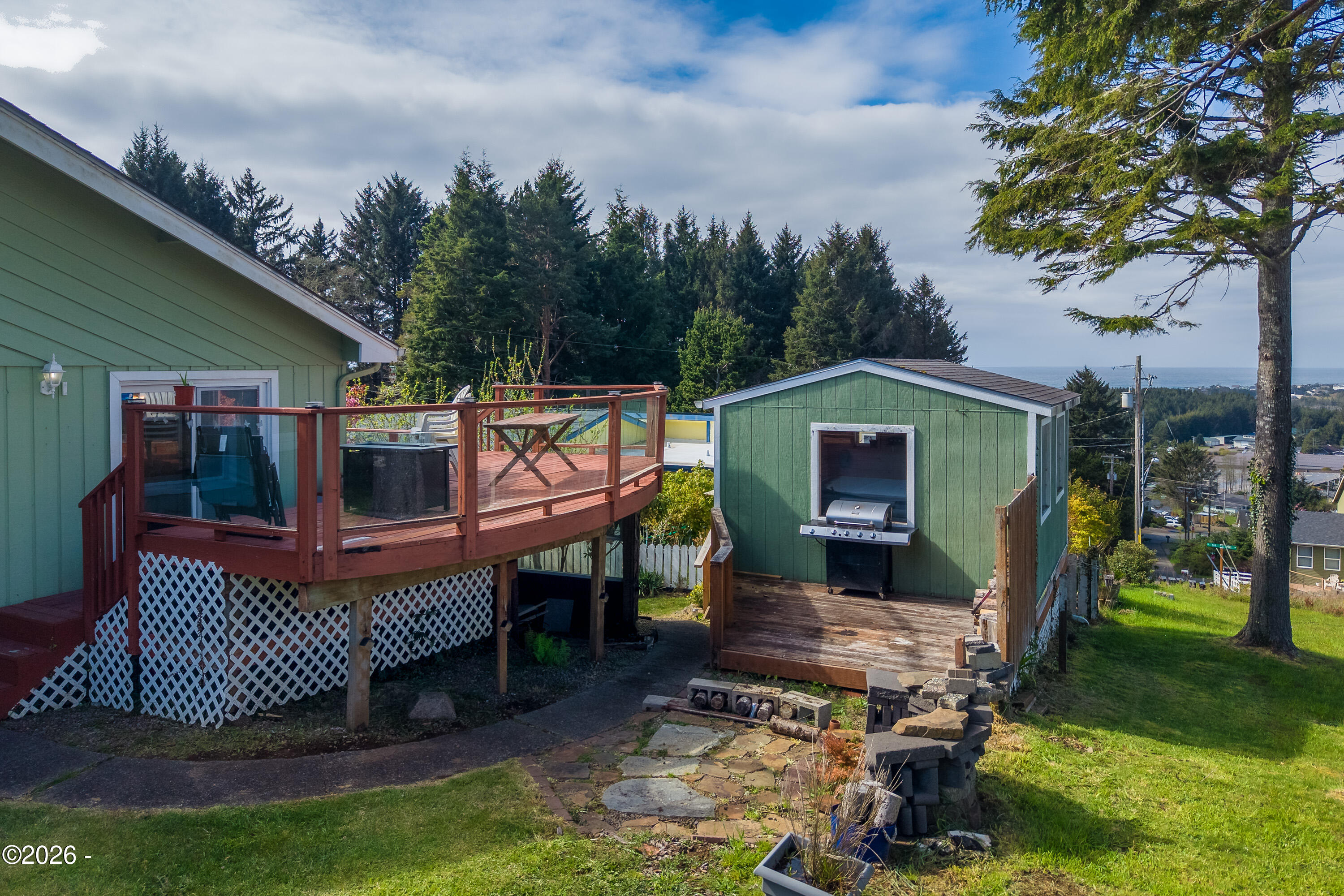 Residential in Lincoln City 4