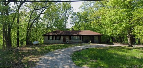 3105 Paoli Pike, New Albany, IN, 47150-5123 | Card Image