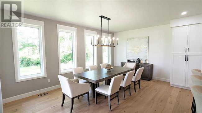 7007 Blue Coast Hts, House other with 5 bedrooms, 4 bathrooms and null parking in Camlachie ON | Image 12