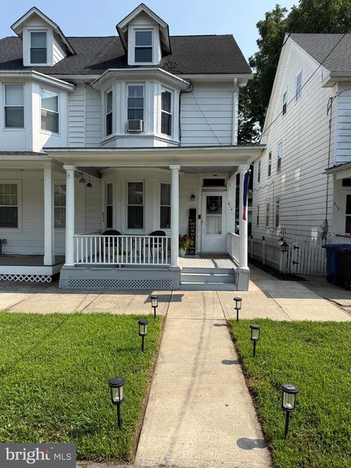 214 Broad St, Mount Holly, NJ, 08060-1413 | Card Image