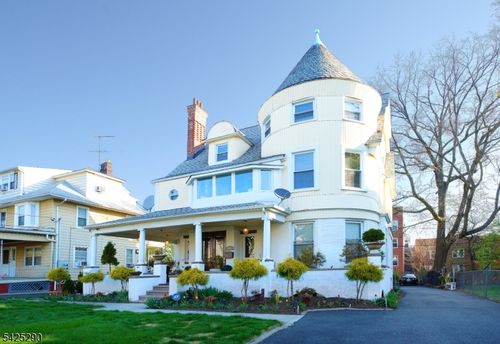 433 New England Ter, Orange, NJ, 07050-2314 | Card Image