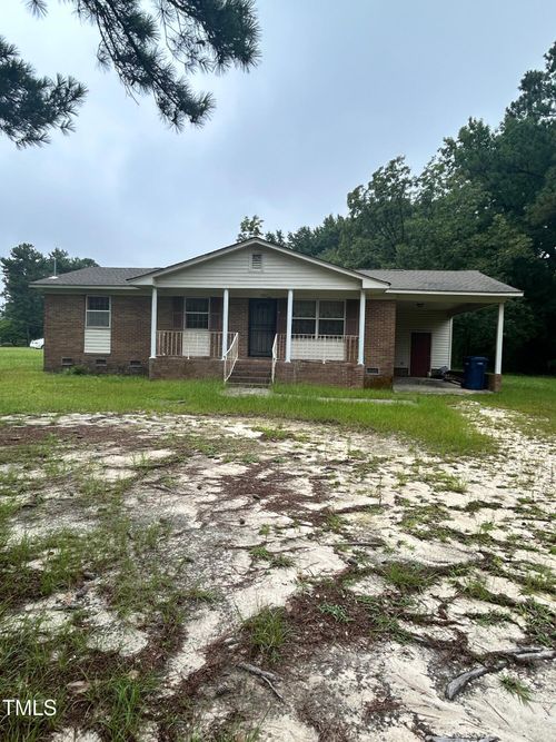 2001 Carr Creek Rd, Sanford, NC, 27332-8008 | Card Image