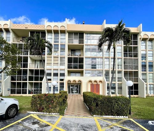 214-801 Three Islands Boulevard, Hallandale Beach, FL, 33009 | Card Image