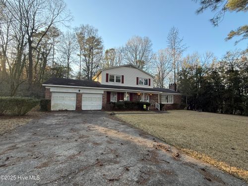 755 Cumberland Cir, Rockingham, NC, 28379-3178 | Card Image