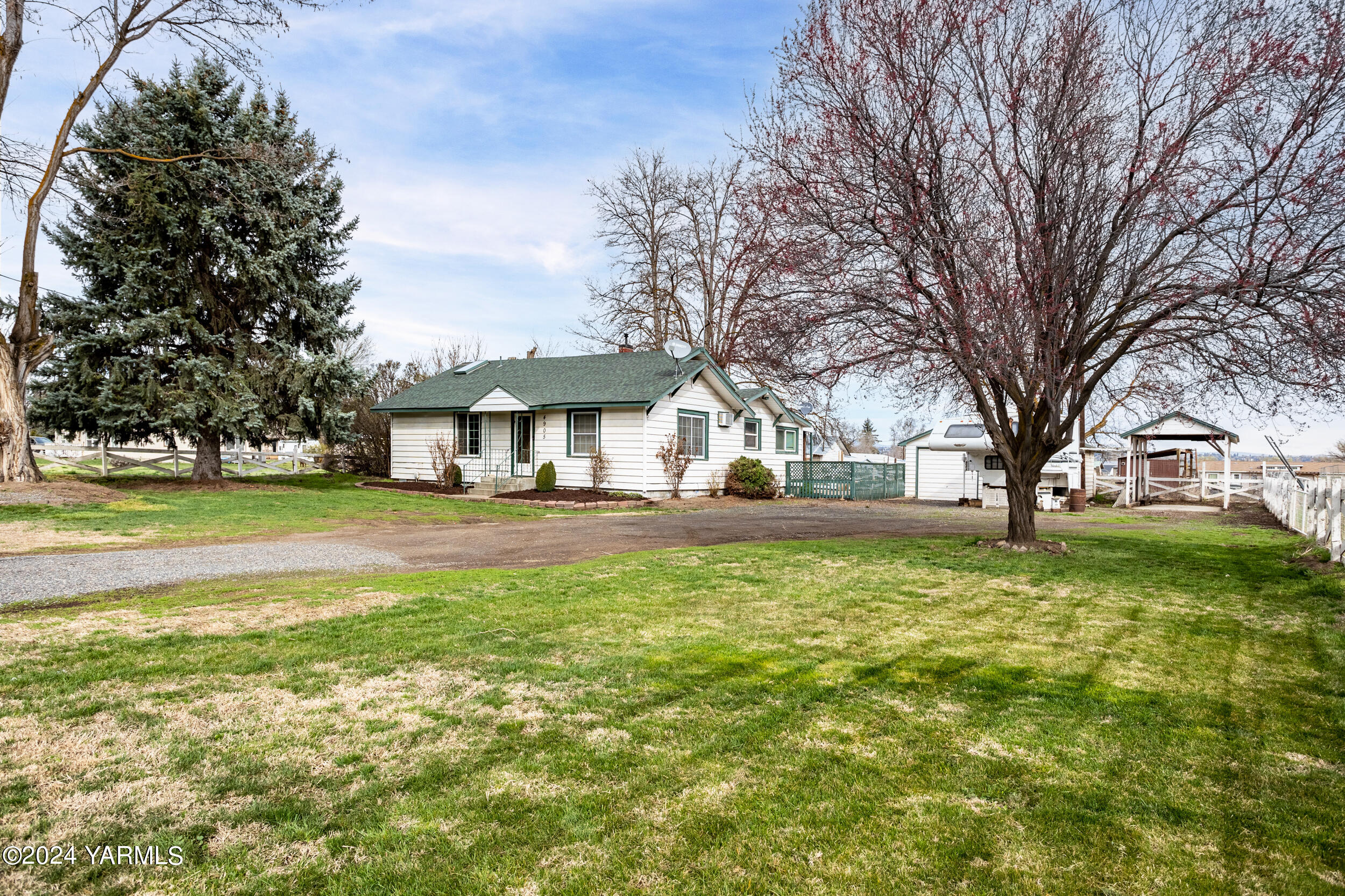 Lower Ahtanum Rd, Yakima, WA 98903