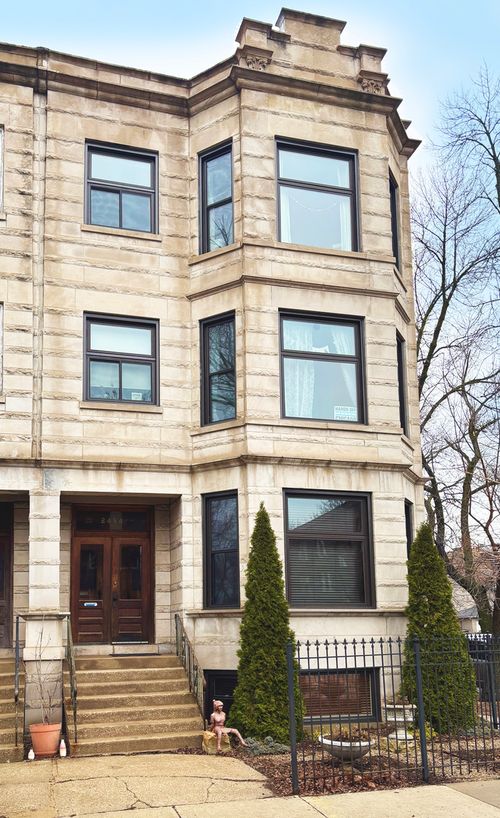 2454 N Spaulding Ave, Chicago, IL, 60647-6159 | Card Image