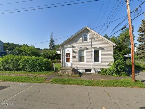 30 122nd St, Troy, NY, 12182-2125 | Card Image