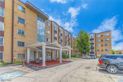 unit-218-25735 Lorain Rd, North Olmsted, OH, 44070-3353 | Card Image