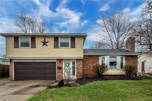 299 Clearfield Dr, Amherst, NY, 14221-2315 | Card Image