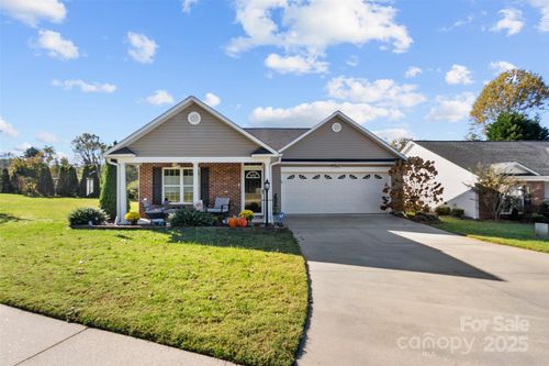 105 Morgan Trace Dr Sw, Valdese, NC, 28690-9585 | Card Image