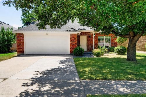 5016 Senator Dr, Fort Worth, TX, 76244-5906 | Card Image