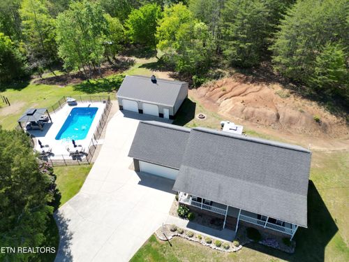 233 Tudor Hollow Rd, Andersonville, TN, 37705-2022 | Card Image