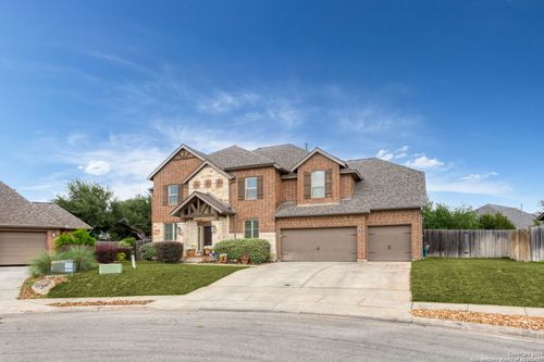 618 Oak Brook Dr, New Braunfels, TX, 78132-3881 | Card Image