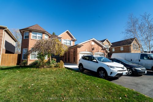 1618 Major Oaks Rd, Pickering, ON, L1X2G8 | Card Image