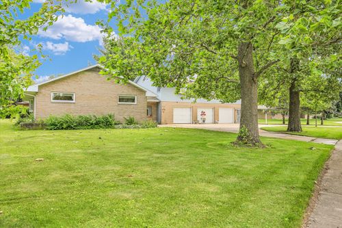 600 Church Dr, Rantoul, IL, 61866-1527 | Card Image