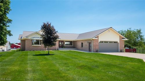 10550 Amish Ridge Road, Mount Perry, OH, 43760 | Card Image