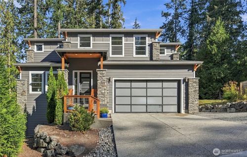 2303 30th St, Bellingham, WA, 98225-8211 | Card Image