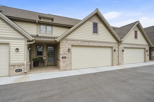 286 E Harbor View Drive, Fond Du Lac, WI, 54935 | Card Image